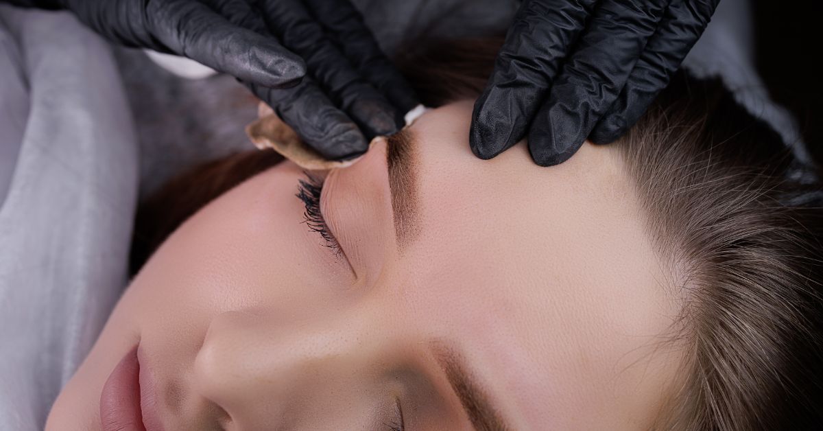 Achieve Perfect Eyebrow Lamination at Miss J Lash Lounge in Downtown Toronto