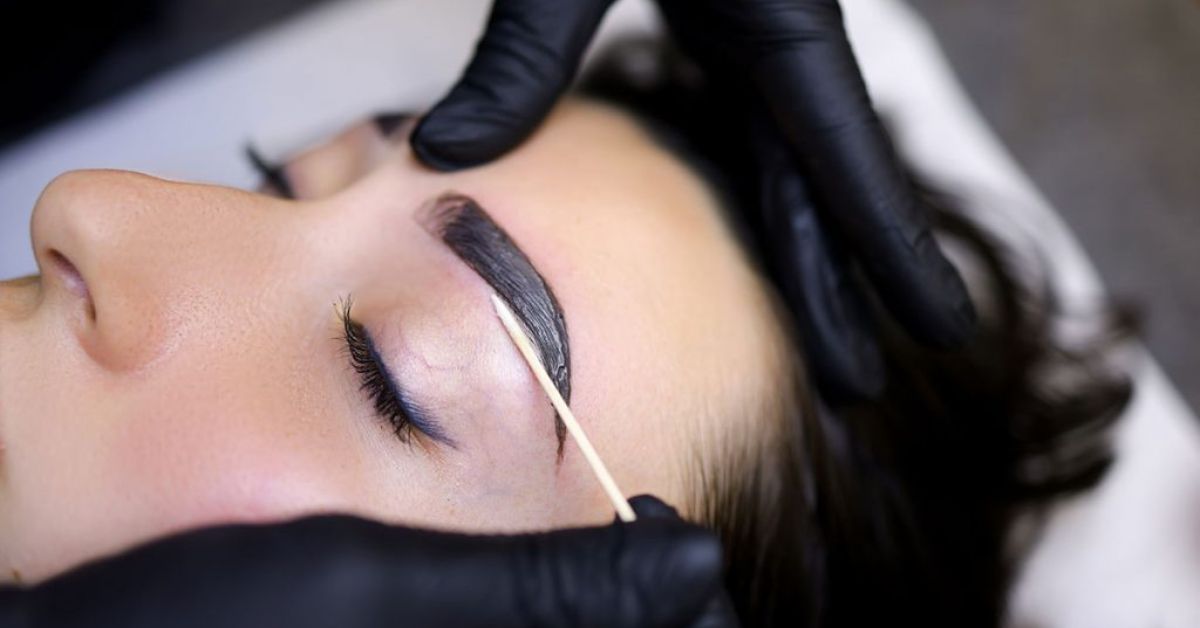 Henna Brows: The Ultimate Guide to Perfectly Shaped Eyebrows